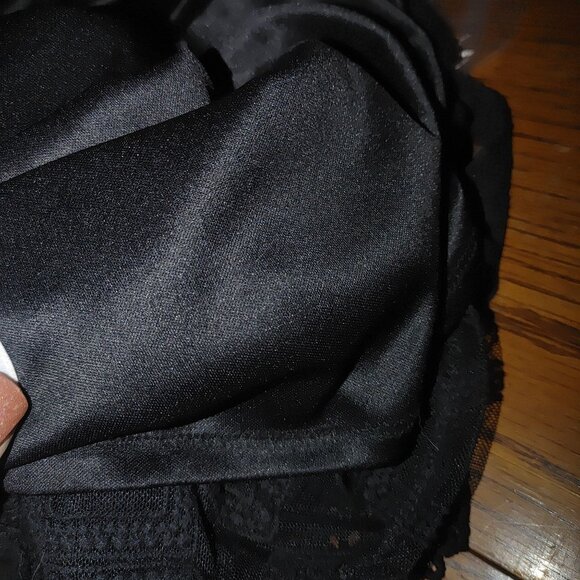 Black Lace Cold Shoulder Dress With Geometric Pattern - Picture 12 of 13